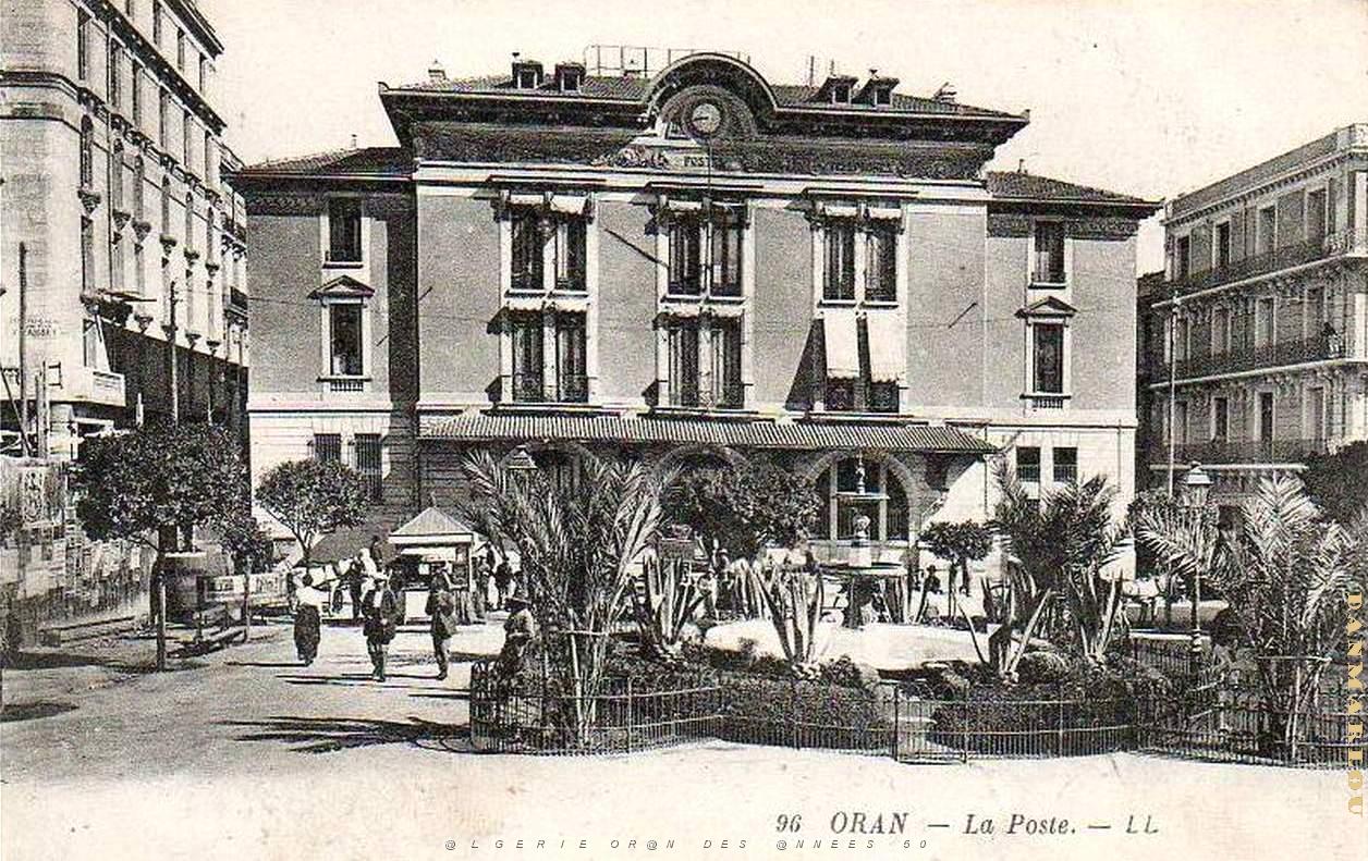BG f- 015- La Poste.jpg
